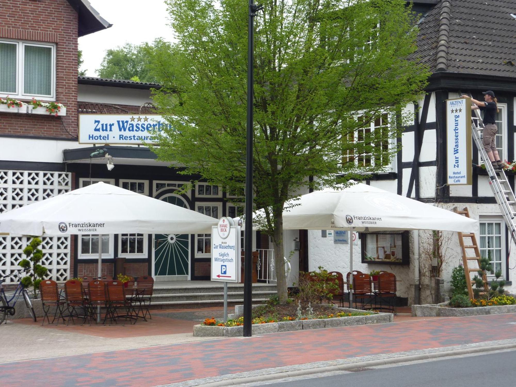 Akzent Hotel Zur Wasserburg - Hotel Garni Bed & Breakfast Harpstedt Exterior foto