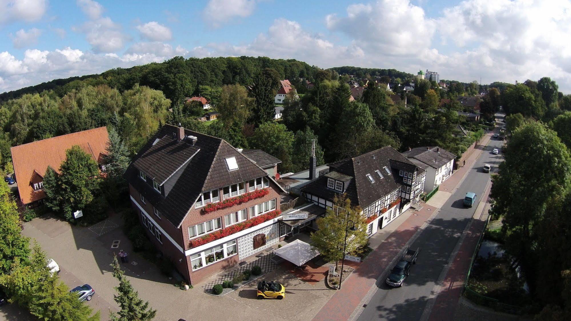 Akzent Hotel Zur Wasserburg - Hotel Garni Bed & Breakfast Harpstedt Exterior foto
